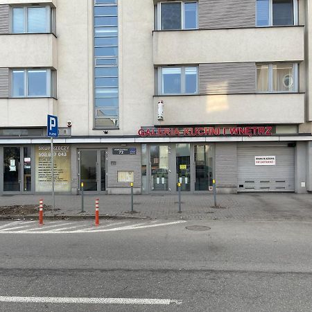 Gdynia Apartament 42 M Z Miejscem W Garazu Z Winda Blisko Centrum I Morza Exterior photo