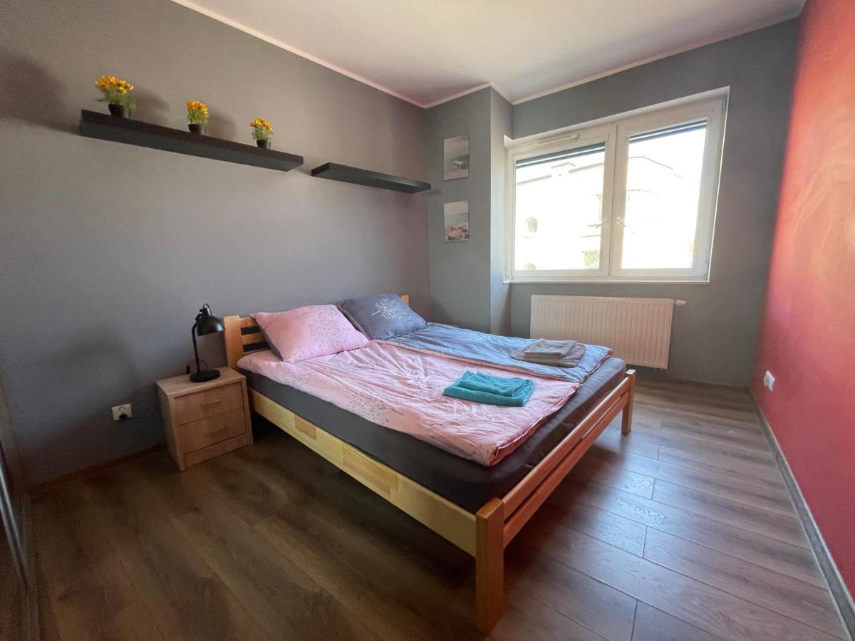 Gdynia Apartament 42 M Z Miejscem W Garazu Z Winda Blisko Centrum I Morza Exterior photo